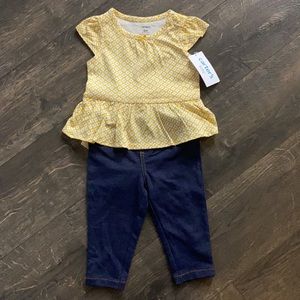 Carter’s baby girl outfit 6 month onesie & jegging